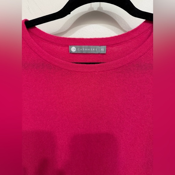 In Cashmere Pink Dolman Sleeve Round Neck Fringe Sweater EUC XS - Picture 2 of 6